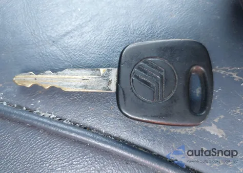 2000 Mercury Grand Marquis Ls from USA, damaged, VIN 2MEFM75W7YX723800